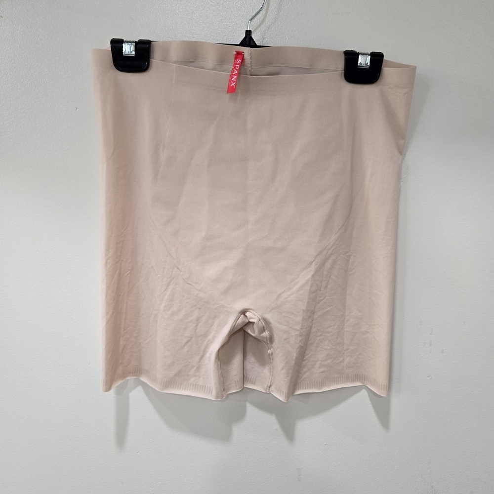 Spanx Shapewear Shorts Size M